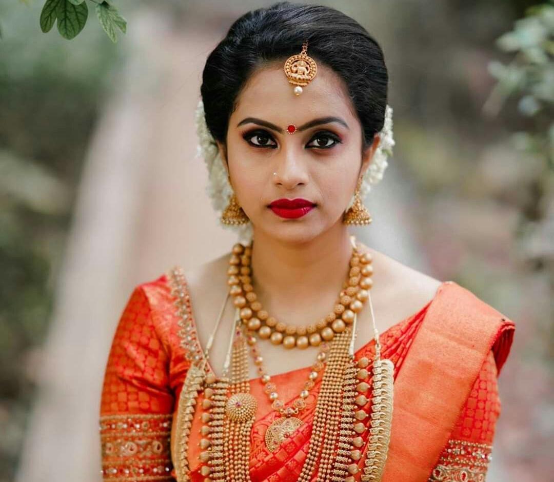 SOUNDHARYA BEAUTY PARLOUR VELLIPARAMBA